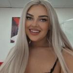 Mayla, mit herrlichen Brüsten in 80 C. Bild