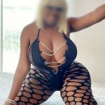 Naomi - Entdecke Busenerotik, Fußerotik & mehr. Bild