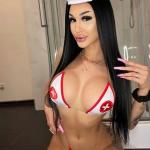 Ariana Española, Deine Sexgöttin. Bild