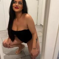 Anna - Ekstase garantiert und Bildschön und Nimmersatt. Angebote huren-callgirls