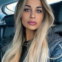 Vanessa, bildhübsche Frau von 25 Jahren. Bild